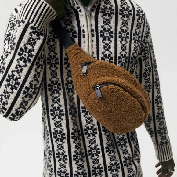 NWT. Zara Man Camel Brown Faux Shearling Belt Bag.